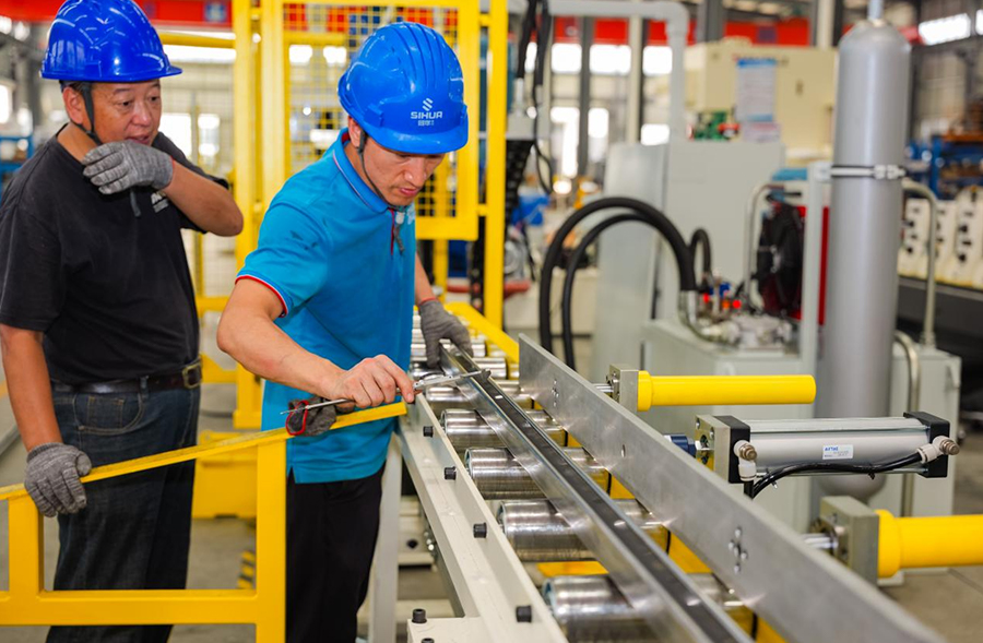 Otomotiv Parçaları İçin Yüksek Mukavemetli Çelik Rulo Şekillendirme