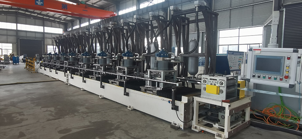 8 Eksenli Servo Punchta Enerji Tüketimi Neden Daha Düşük?